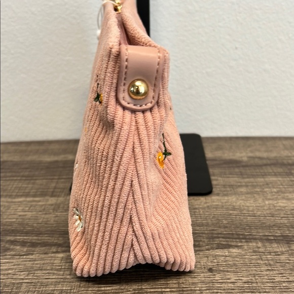 ✨Embroidered Mauve Corduroy Clutch/Make-up Bag 🌼 - Picture 9 of 9